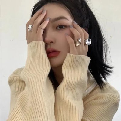 疯疯癫癫的阿兹洛